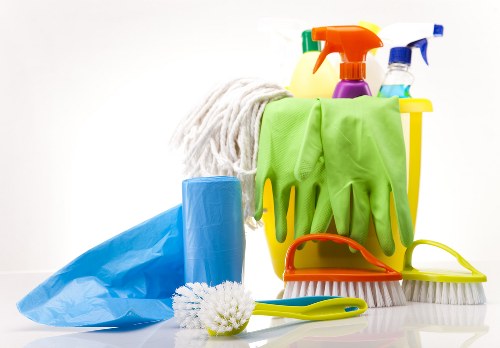 Professional responding to a carpet cleaning complaint