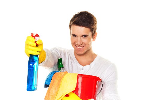 Deep carpet cleaning removing stains and dirt from carpet fibers